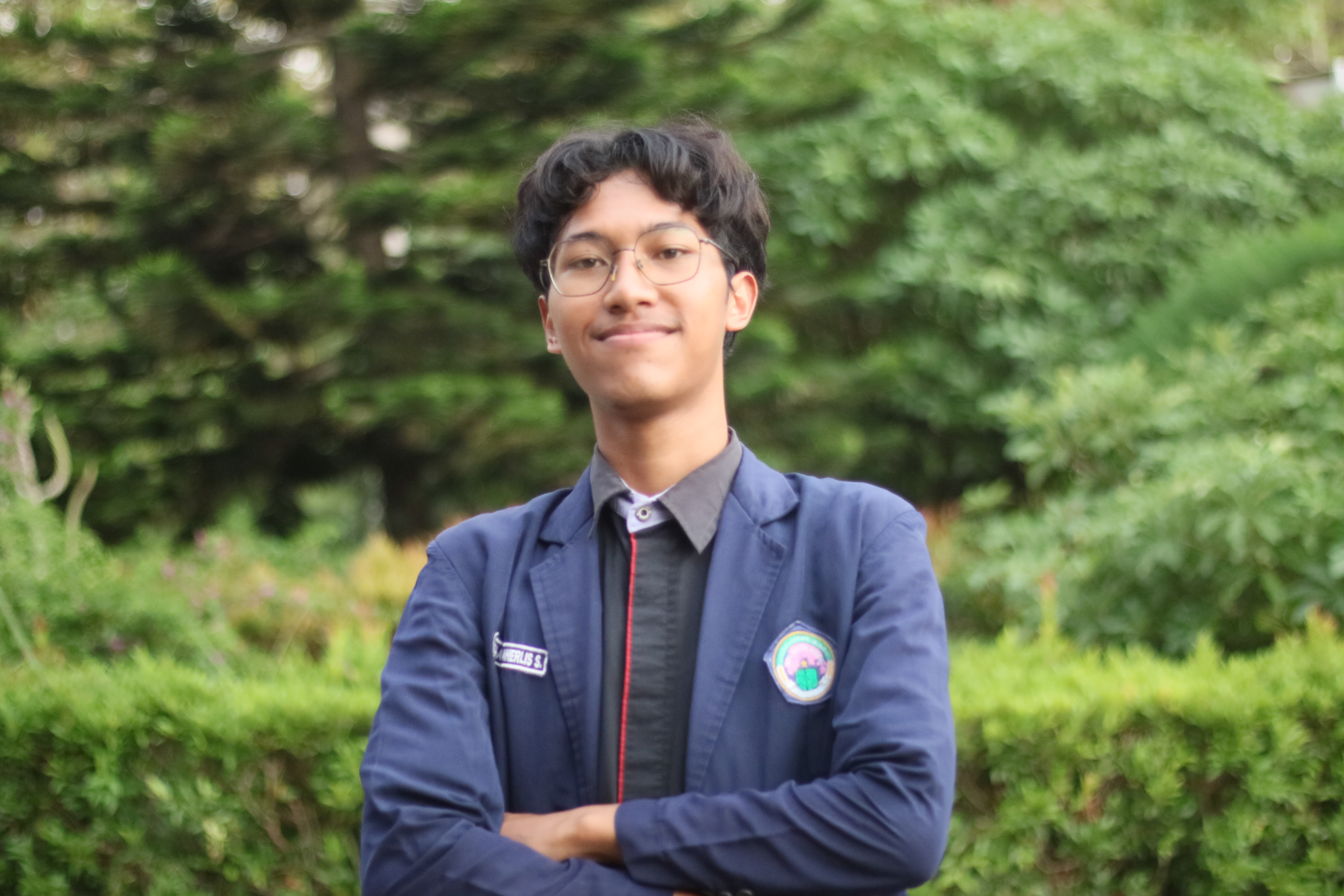 Ketua Divisi Komunikasi & Informasi